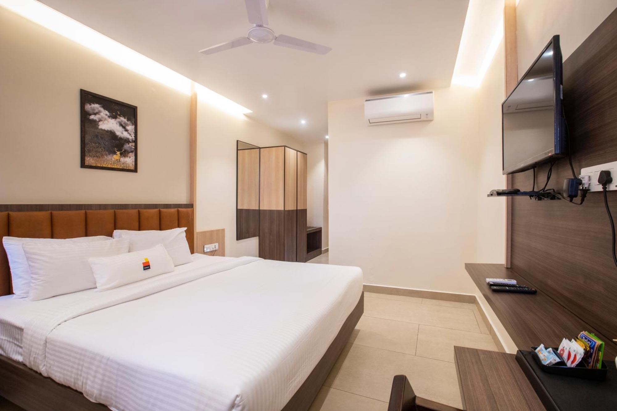 Myspace Kadison Davanagere Exterior photo